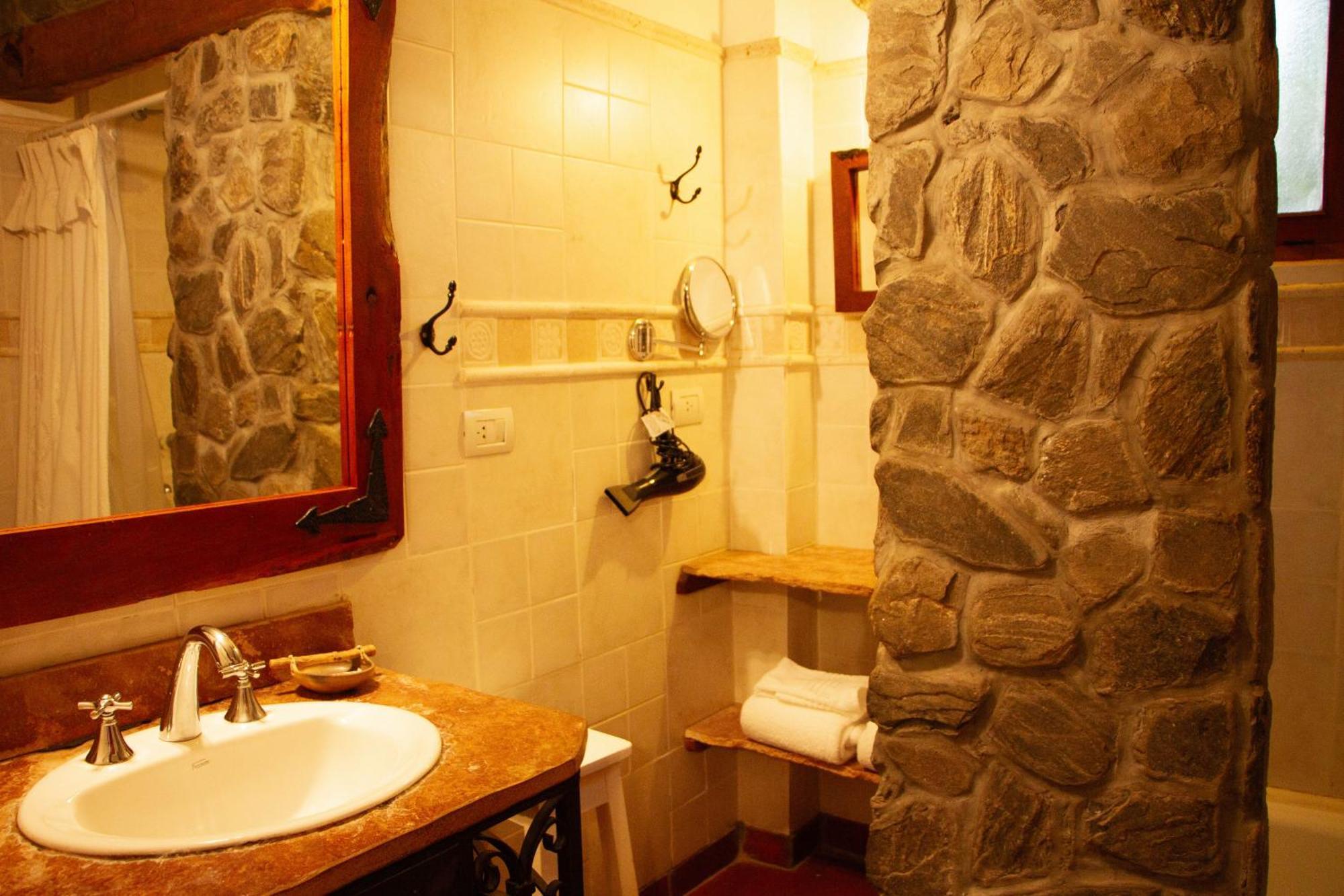 Hotel Killa Cafayate Bagian luar foto